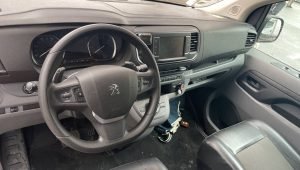PEUGEOT Expert III 2019 rouge (17)