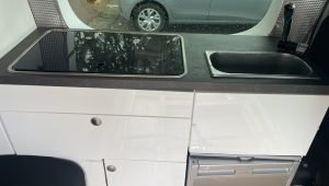 PEUGEOT Expert III 2019 rouge (4)