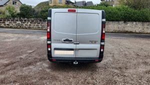 RENAULT TRAFIC ALL INSIDE VAN 2020 (2)