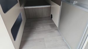 RENAULT TRAFIC ALL INSIDE VAN 2020 (34)