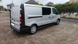 RENAULT TRAFIC ALL INSIDE VAN 2020 (6)