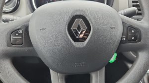 RENAULT TRAFIC ALL INSIDE VAN 2020 (7)
