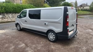 RENAULT TRAFIC ALL INSIDE VAN 2020 (9)
