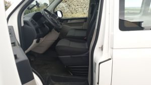 VOLKSWAGEN Transporter T6 L2H1 Combi (14)
