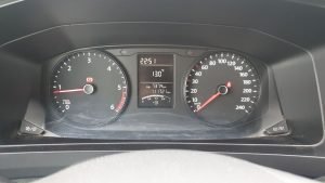 VOLKSWAGEN Transporter T6 L2H1 Combi (6)