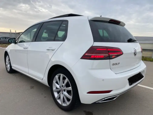 Volkswagen Golf 2 (2)