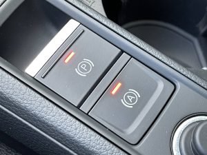 audi-q3-sportback-2020-noir (13)